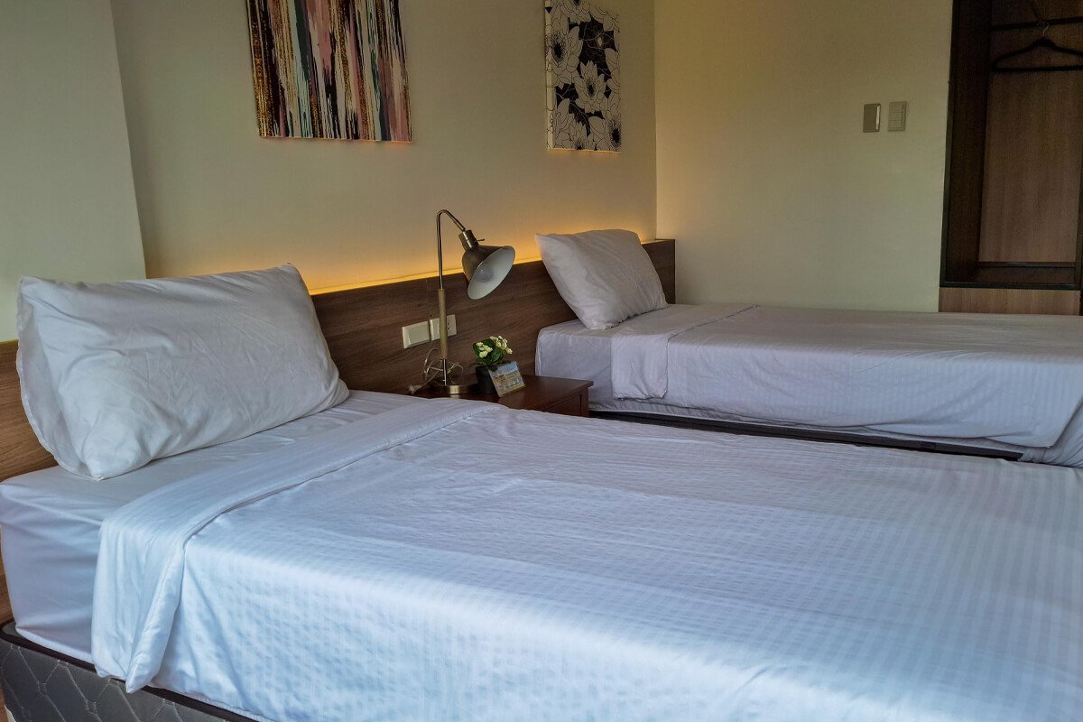 Deluxe Suite